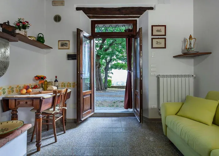 In A Overlooking Val Di Chiana Σπίτι διακοπών